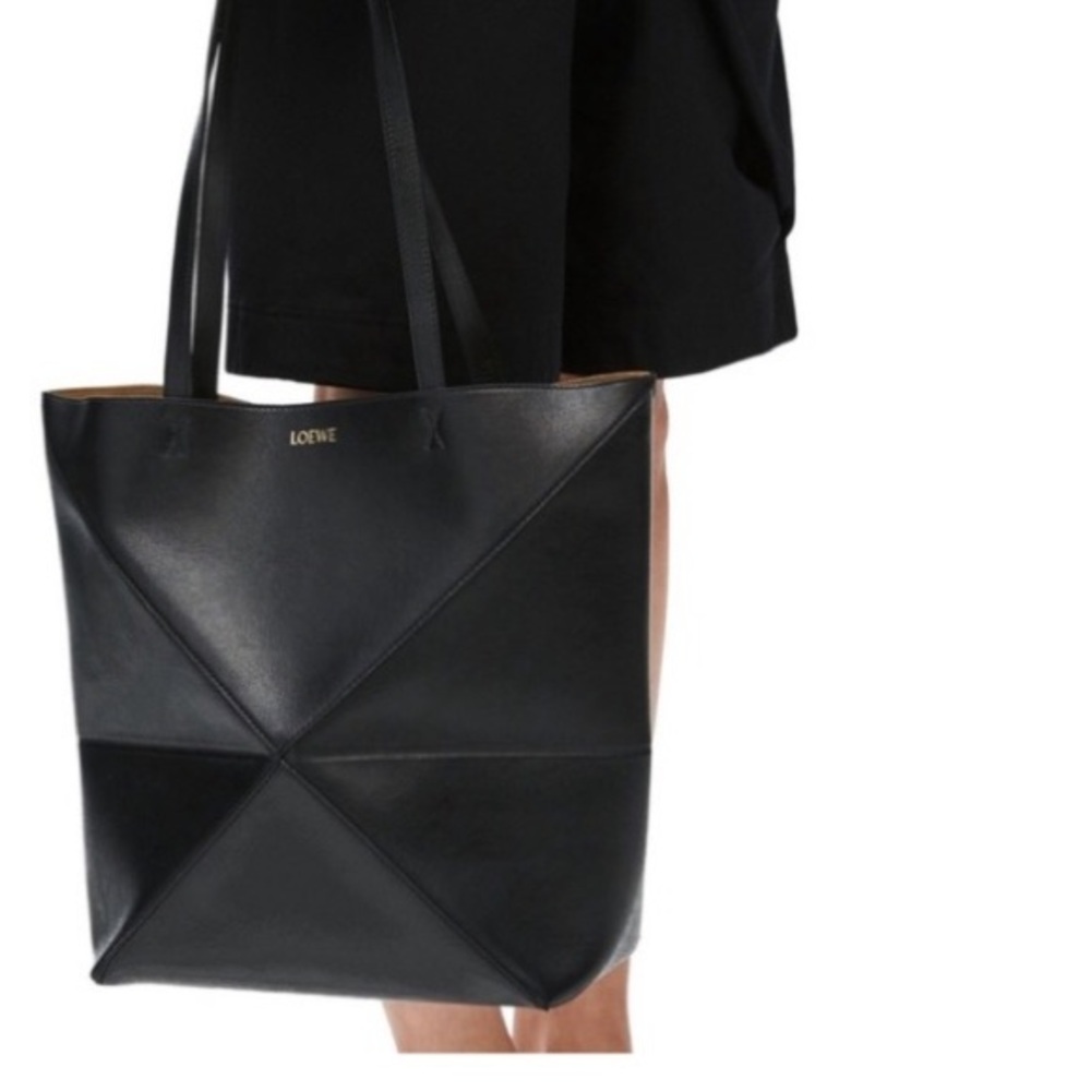 L💥E💥W💥E Origami Style Handbag | Black Classic Mini Tote - Picture 5 of 10